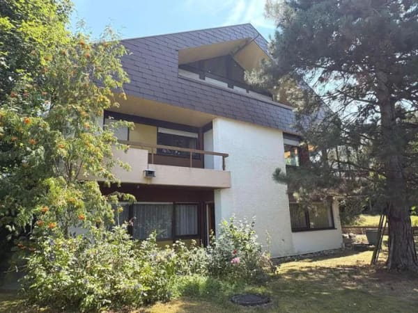 Immobilie in Heiningen - Exklusives Wohnhaus in Bestlage mit einzigartigem Entwicklungspotential! - Bild 2