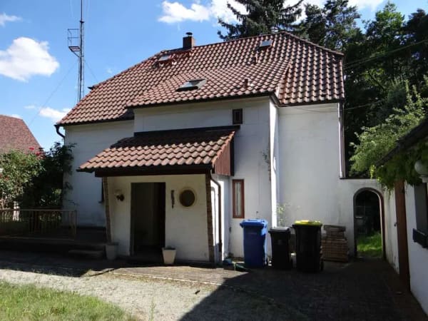 Immobilie in Niesky - Ein Einfamilienhaus zu verkaufen! Teilsaniert am Stadtrand - Bild 2