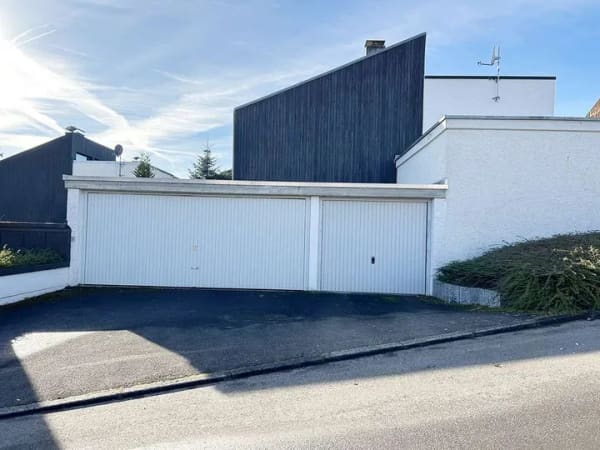 Immobilie in Schönaich - Schönaich: „Viel Platz für die Familie“ Architektenhaus mit Dachterrasse, Doppelgarage - Bild 4