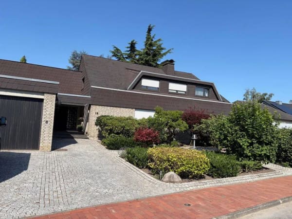 Immobilie in Ahaus - exklusives Einfamilienhaus mit Einliegerwohnung mit Potenzial in TOP Lage von Ahaus - Bild 1