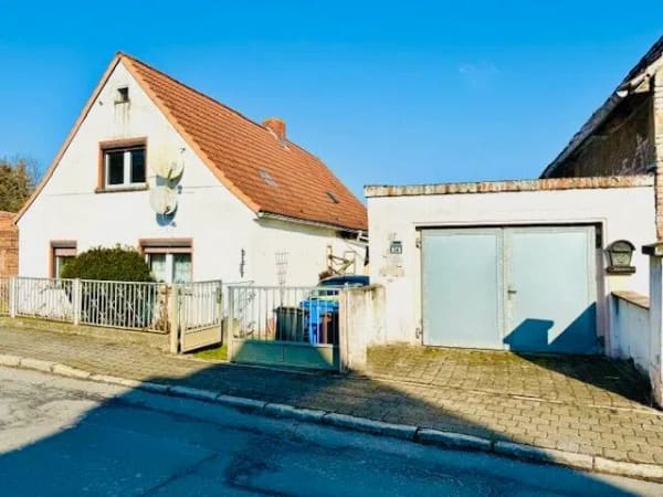 Immobilie in Hohenmölsen - Einfamilienhaus in Hohenmölsen OT Zembschen - Bild 0