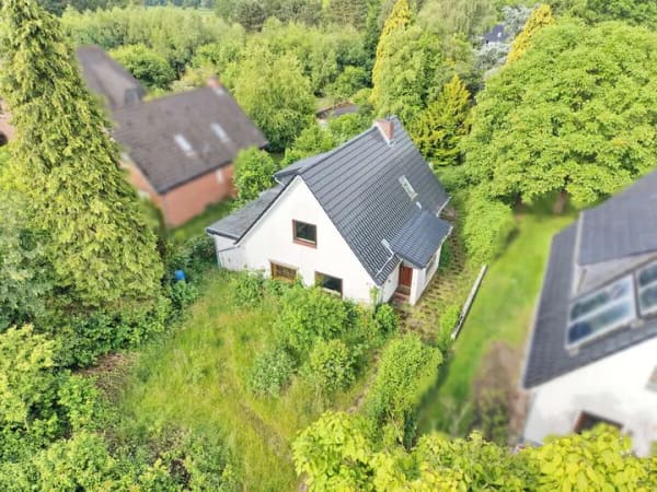 Immobilie in Prisdorf - Renovierungsbedürftiges Einfamilienhaus in attraktiver Wohnlage von Prisdorf - Bild 1