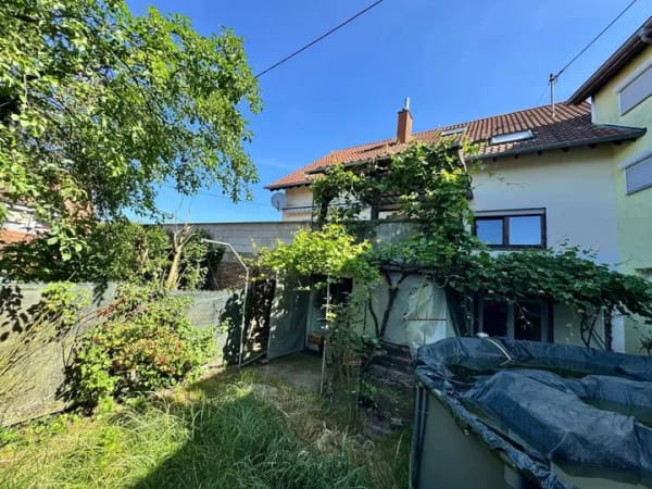 Immobilie in Ottweiler - Modernisiertes Zweifamilienhaus mit zwei getrennten Wohneinheiten  - Bild 2