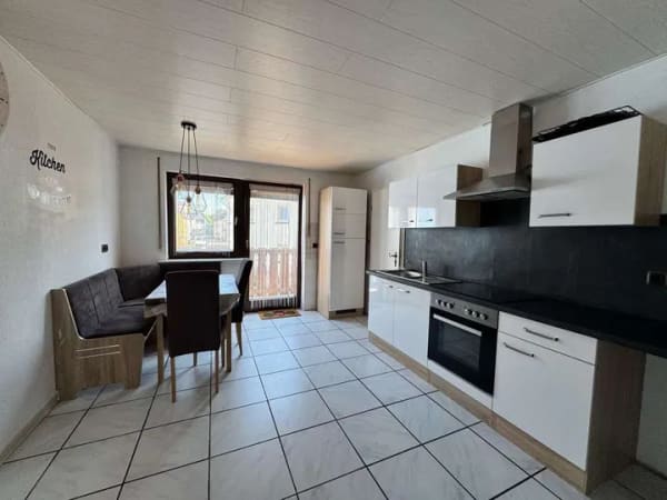 Immobilie in Ottweiler - Modernisiertes Zweifamilienhaus mit zwei getrennten Wohneinheiten  - Bild 4