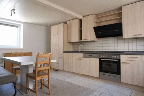 Immobilie in Sinsheim - Saniertes Haus mit Wohnungscharakter - Bild 3