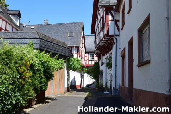 Immobilie in Briedel - Charmantes Einfamilienhaus mit viel Potenzial im idyllischen Weinort Briedel - Bild 3