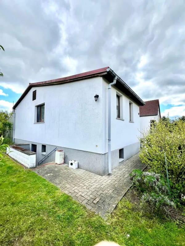 Immobilie in Birkenwerder - Einfamilienhaus mit großem Grundstück, Vollkeller und Garage in Birkenwerder - Bild 3