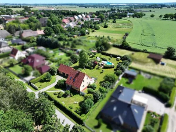 Immobilie in Datzetal - Liebevoll gestaltetes Einfamilienhaus mit vielen Extras und großem Grundstück - Bild 2
