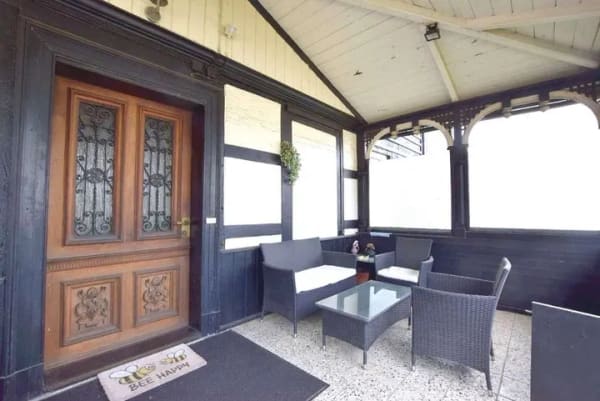 Immobilie in Salzgitter - Wohnen im Erdgeschoss: Charmante 4-Zimmer-Wohnung mit überdachter Terrasse + eigenem Eingang. - Bild 1