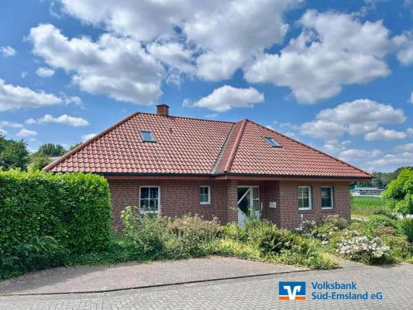 Immobilie in Lünne - Geräumiges Zuhause mit Ausblick - Bild 0