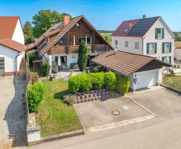 Immobilie in Ried - Raumwunder für die ganze Familie: Ein- oder Zweifamilienhaus mit 2 Wohneinheiten - Bild 0