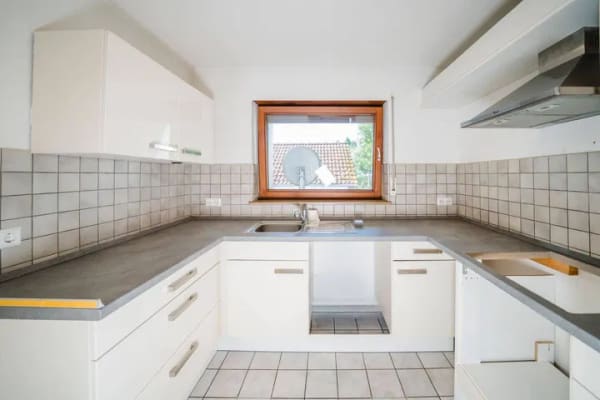 Immobilie in Oberriexingen - 2-Zimmer-Eigentumswohnung mit zusätzlichem, abgeschlossenem Studio (ca. 16 m²) - Bild 3