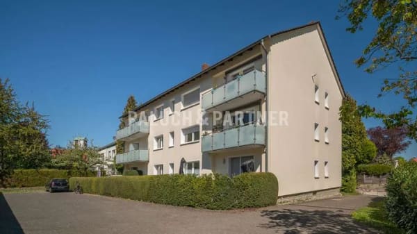 Immobilie in Soest - Wohnung mit Potenzial: 2 Zimmer, Balkon und gute Lage im Soester Norden - Bild 0