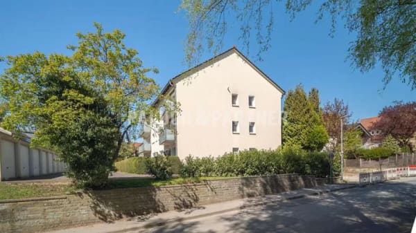 Immobilie in Soest - Wohnung mit Potenzial: 2 Zimmer, Balkon und gute Lage im Soester Norden - Bild 2