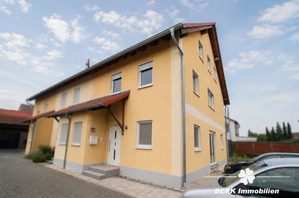 Immobilie in Stockstadt am Main - BERK Immobilien – Großzügiges REH mit sonniger Terrasse, Balkon und viel Platz für die ganze Familie - Bild 0