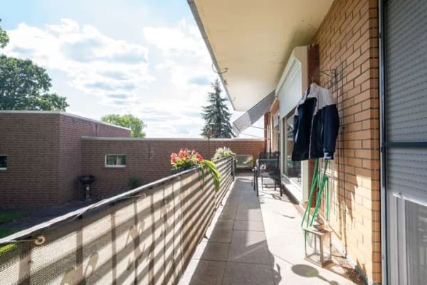Immobilie in Heuerßen - Vermietete 3-Zimmer-Eigentumswohnung mit großem Balkon und Zugang zum Gemeinschaftsgarten - Bild 4
