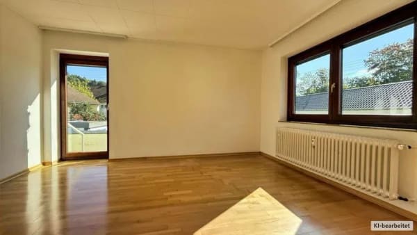 Immobilie in Schwäbisch Gmünd - Stadtnahe Wohnung mit Garage und Stellplatz! - Bild 1