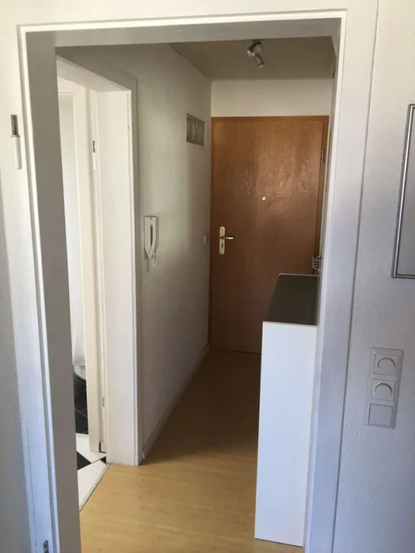 Immobilie in Gerlingen - 1,5-Zimmer-DG-Wohnung mit Balkon - Bild 4