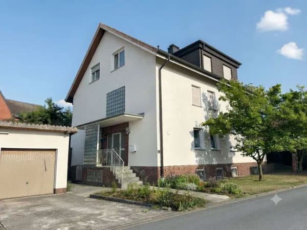 Immobilie in Lippetal - Voll vermietet! 3-Familienhaus in ruhiger Lage von Lippetal-Hultrop! - Bild 0