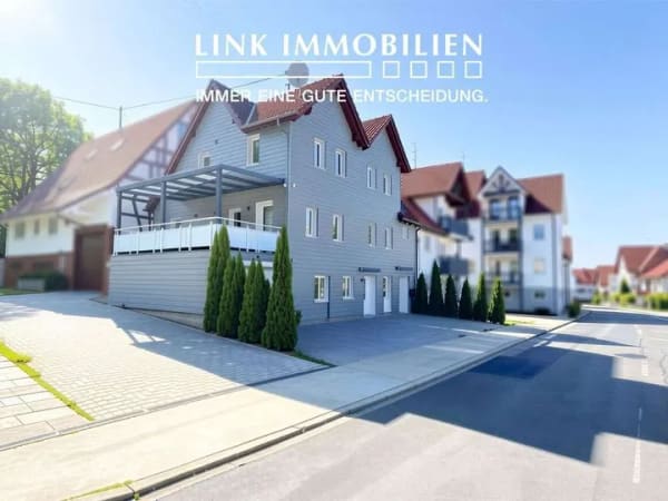 Immobilie in Nagold - Nagold-Hochdorf: Stilvoll modernisiertes Dreifamilienhaus in ruhiger Wohnlage - Bild 0