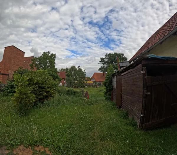 Immobilie in Edemissen - Rarität in zentraler Lage von Edemissen: Denkmal-Bauernhaus + Baugrundstück auf 1.800 m² - Bild 2