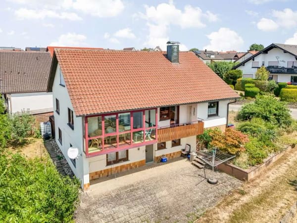 Immobilie in Gundelsheim - Großzügiges Wohnhaus in Randlage von Gundelsheim-Bachenau! - Bild 2