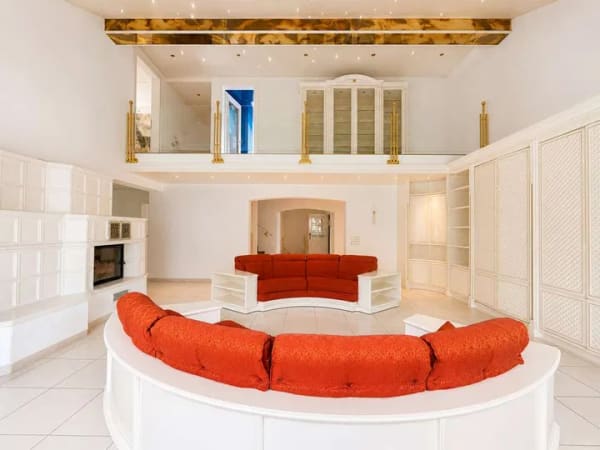 Immobilie in Schweitenkirchen - Architektur mit Charakter – großzügiges Anwesen mit Pool und Kaminzimmer - Bild 4