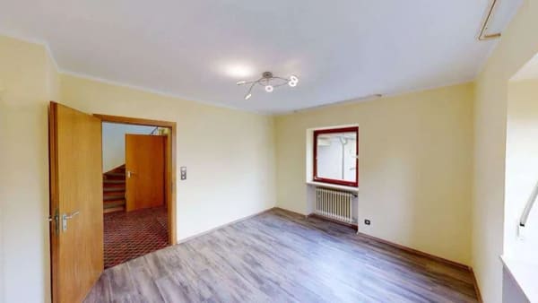 Immobilie in Simbach - Solider Altbau-Charme trifft zukunftssichere Fernwärme - Bild 4