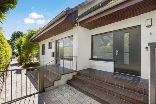 Immobilie in Tangstedt - Doppelhaus auf attraktivem parkähnlichem Grundstück - Bild 2
