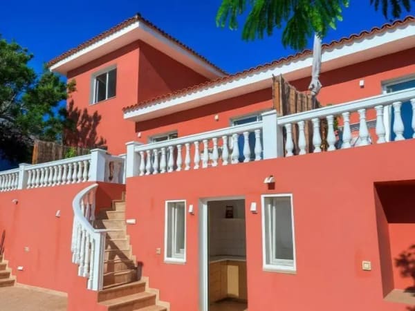 Immobilie in Didderse - Villa mit 10 Apartments direkt am Meer, Candelaria - Bild 2