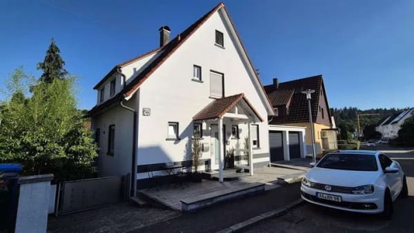 Immobilie in Hüttlingen - Schönes, gepflegtes und modernes Einfamilienhaus in ruhiger Lage - Bild 1