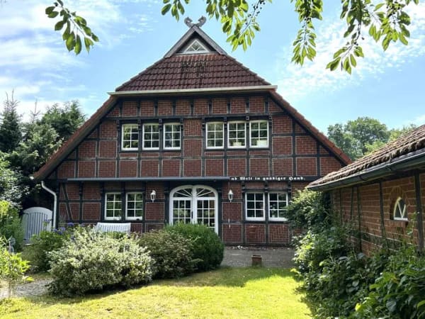 Immobilie in Egestorf - Großes Eichenfachwerk-Landhaus mit Sauna in der Lüneburger Heide - mitten in Egestorf - Bild 2