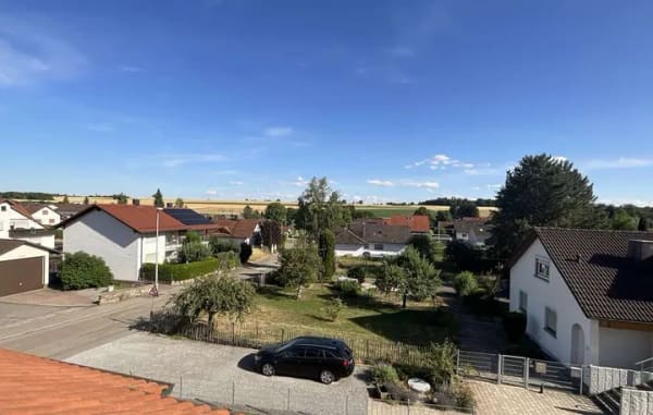 Immobilie in Eutingen im Gäu - Architektenhaus im hochwertigen Landhausstil, 3-Fam.-Haus mit 260 m² Wohnfläche, 1090 m²  Grundstück - Bild 1