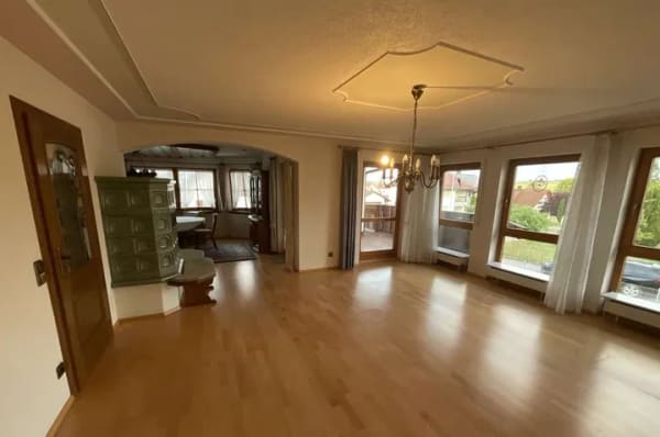 Immobilie in Eutingen im Gäu - Architektenhaus im hochwertigen Landhausstil, 3-Fam.-Haus mit 260 m² Wohnfläche, 1090 m²  Grundstück - Bild 4