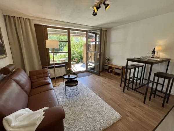 Immobilie in Oberhaching - Voll ausgestattetes Apartment mit Stil - Bild 1