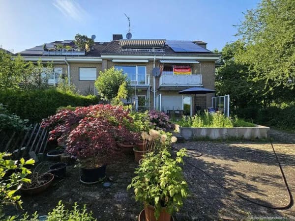 Immobilie in Meerbusch - Haus in Meerbusch (Latum) - Bild 0