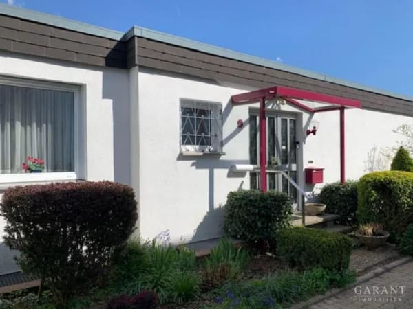 Immobilie in Baltmannsweiler - Bungalow in Baltmannsweiler - Bild 2