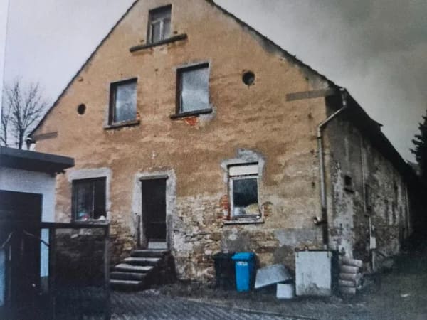 Immobilie in Schmölln - Historisches Bauernhaus mit großem Stallgebäude auf 1.494 m² - Bild 0