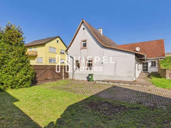 Immobilie in Hördt - Einfamilienhaus mit Scheune und großem Grundstück in Hördt - Bild 1