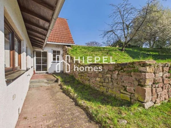 Immobilie in Hördt - Einfamilienhaus mit Scheune und großem Grundstück in Hördt - Bild 2