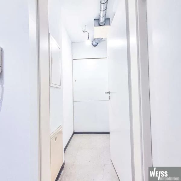 Immobilie in Würzburg - Leerstehende 1-Zimmer Wohnung mit großem Potenzial - Bild 4