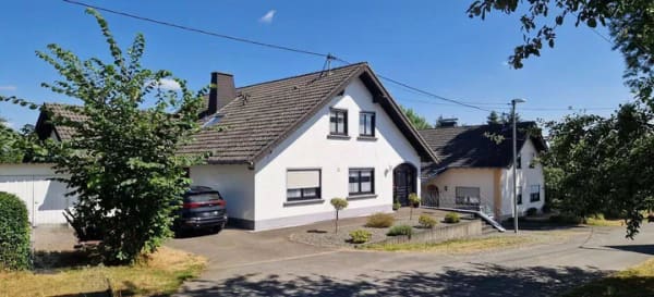 Immobilie in Blankenheim - geräumiges Zweifamilienhaus mit Einlieger-Ferienwohnung in Schloßtal - Bild 3