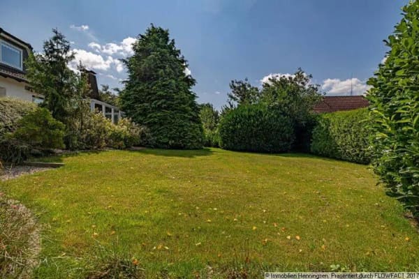 Immobilie in Süderbrarup - TOP-Zustand - Familiendomizil mit Einliegerwohnung - sonniger, eingewachsener Garten - Bild 4