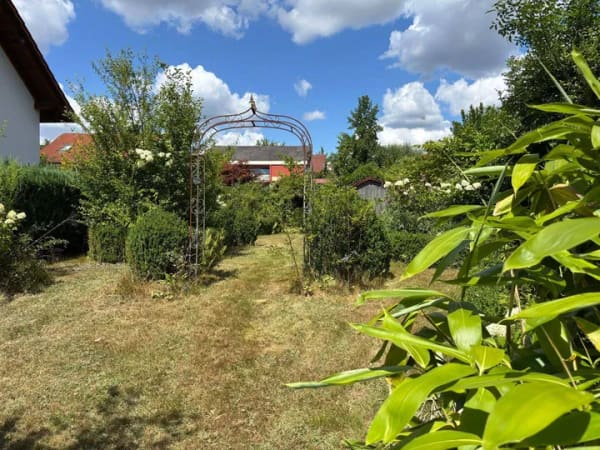 Immobilie in Cölbe - Denkmalschutz in Schönstadt - Fachwerkhaus mit bezugsfreier Maisonette-Wohnung und vermieteter ELW - Bild 1