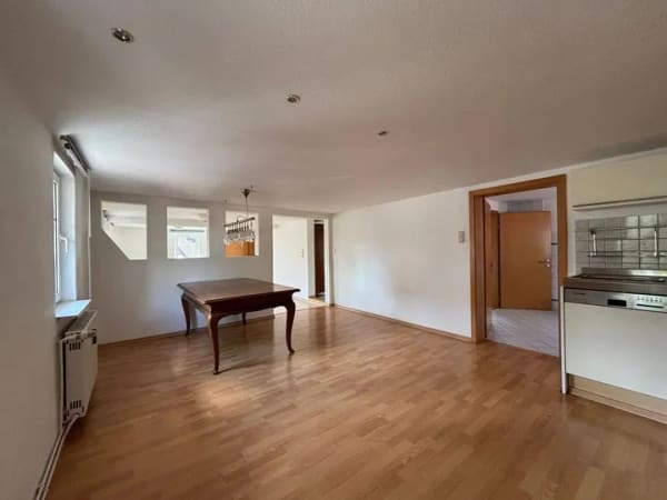 Immobilie in Cölbe - Denkmalschutz in Schönstadt - Fachwerkhaus mit bezugsfreier Maisonette-Wohnung und vermieteter ELW - Bild 4