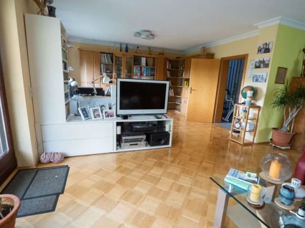 Immobilie in Udenheim - Exklusives Einfamilienhaus mit separater Wohneinheit, Dachstudio und Weinbergblick  - Bild 4