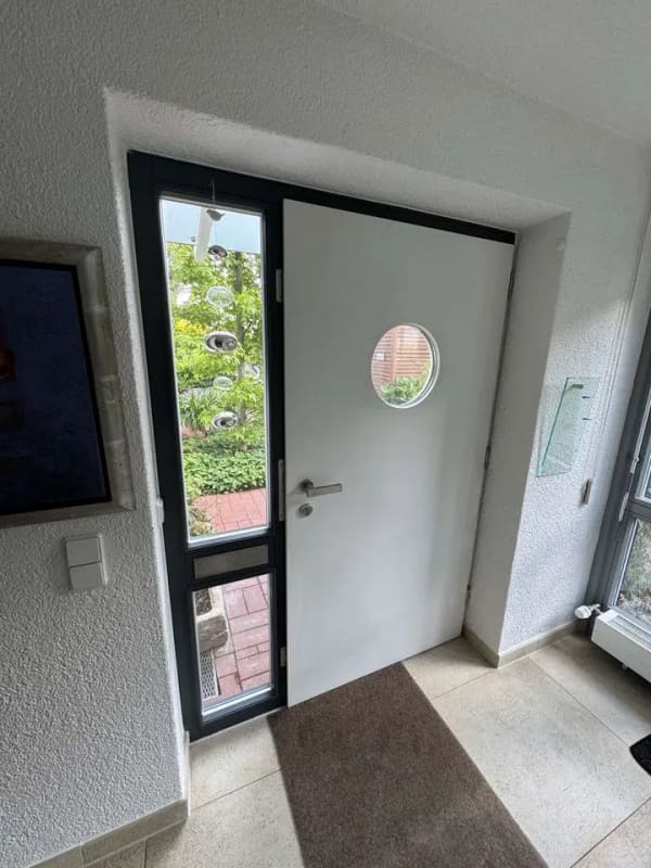 Immobilie in Untereisesheim - Architektenhaus mit Neckarblick & hochwertigem Wellnessbereich in Untereisesheim - Bild 4