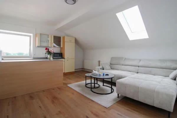 Immobilie in Lahntal - Dachgeschosswohnung in Lahntal (Goßfelden) - Bild 1