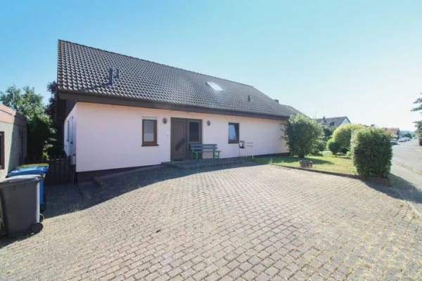 Immobilie in Reiskirchen - Mehrfamilienhaus in Reiskirchen (Lindenstruth) - Bild 0