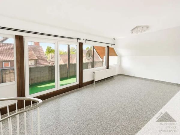 Immobilie in Schönaich - Charmante 3,5-Zimmer-Maisonette-Wohnung im Herzen von Schönaich  - Bild 1